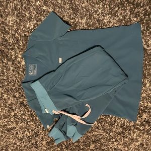 Caribbean blue figs scrub set